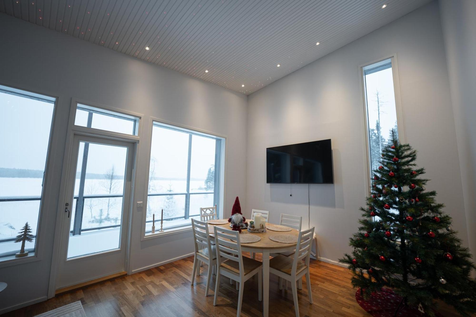 Villa Aurora Of Lapland - Under The Northern Lights